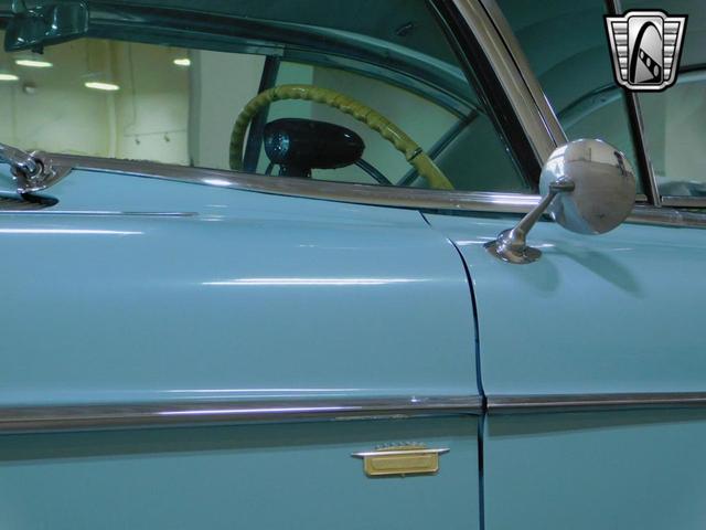 Photo of 1958 Blue Cadillac Series 62