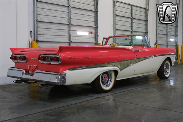 Photo of 1958 Custom Pink Coral/ Colonial White Ford Fairlane 500