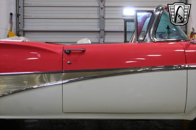 Photo of 1958 Custom Pink Coral/ Colonial White Ford Fairlane 500