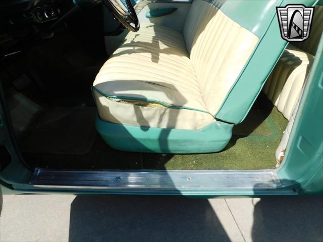 Photo of 1953 Green Mercury Monterey