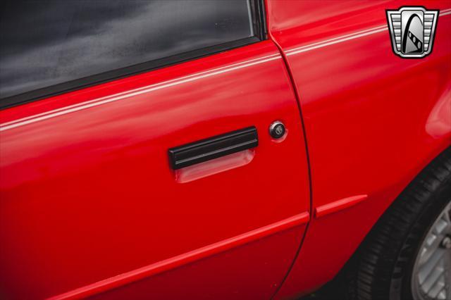 Photo of 1989 Red Pontiac Firebird