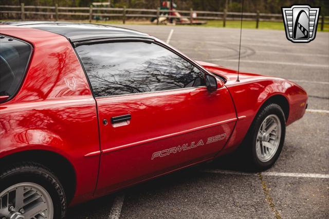Photo of 1989 Red Pontiac Firebird