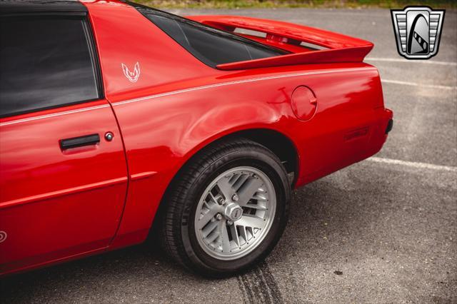 Photo of 1989 Red Pontiac Firebird
