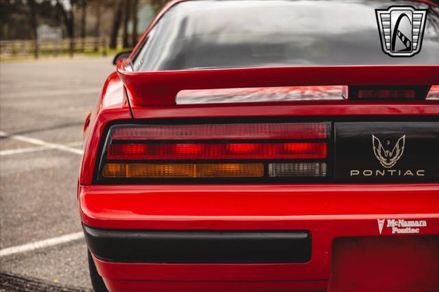 Photo of 1989 Red Pontiac Firebird