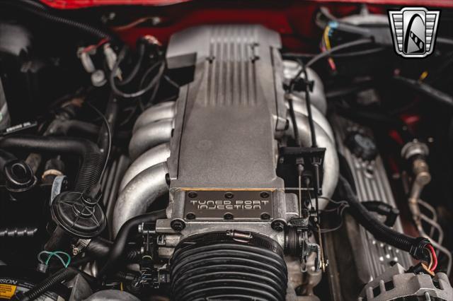 Photo of 1989 Red Pontiac Firebird