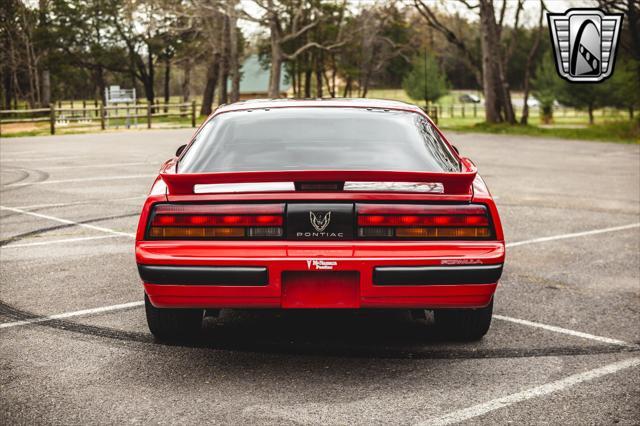 Photo of 1989 Red Pontiac Firebird