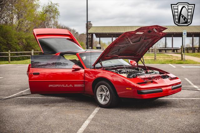 Photo of 1989 Red Pontiac Firebird