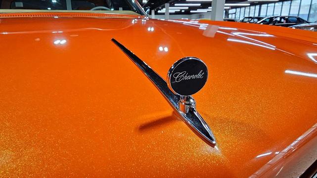 Photo of 1971 Orange w/ Green Pearl Chevrolet Monte Carlo