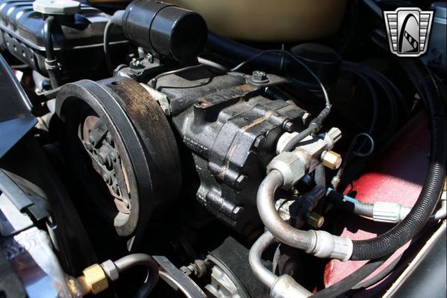 Photo of 1965 Maroon Ford Thunderbird