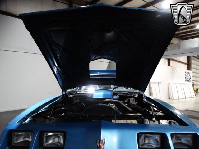 Photo of 1979 Blue Pontiac Firebird