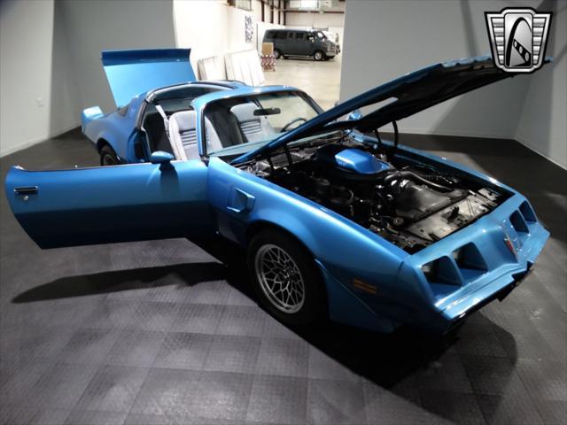 Photo of 1979 Blue Pontiac Firebird