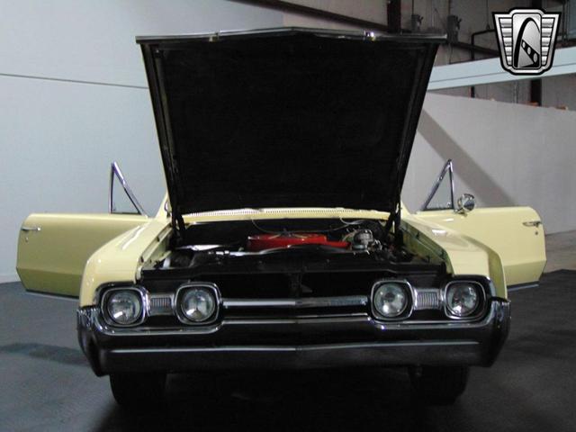 Photo of 1967 Saffron Yellow Oldsmobile Cutlass