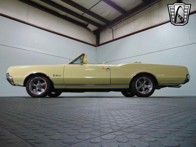 Photo of 1967 Saffron Yellow Oldsmobile Cutlass