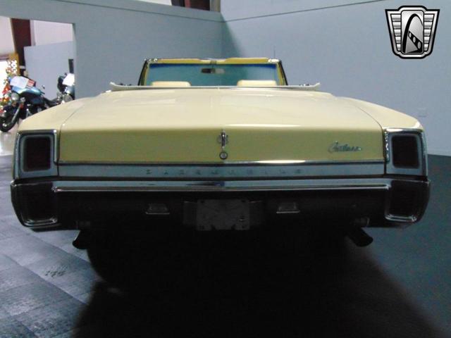 Photo of 1967 Saffron Yellow Oldsmobile Cutlass