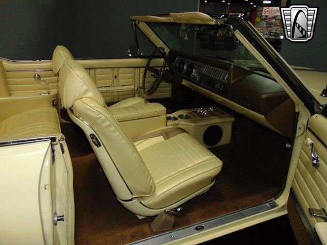 Photo of 1967 Saffron Yellow Oldsmobile Cutlass