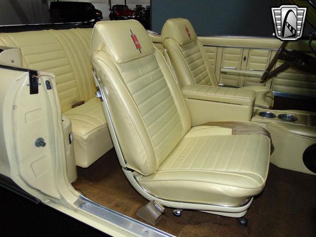 Photo of 1967 Saffron Yellow Oldsmobile Cutlass
