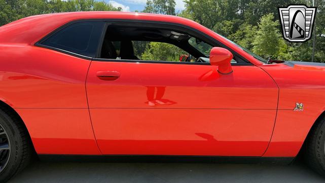 Photo of 2019 Hemi Orange Dodge Challenger