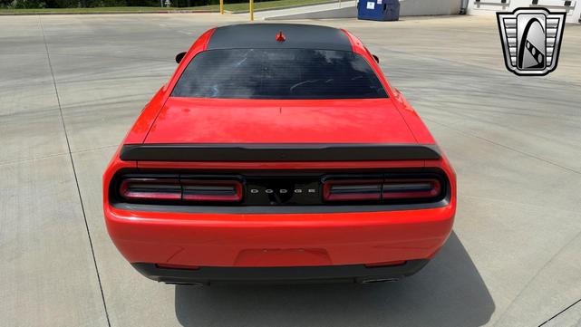 Photo of 2019 Hemi Orange Dodge Challenger