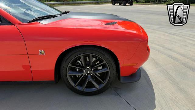 Photo of 2019 Hemi Orange Dodge Challenger