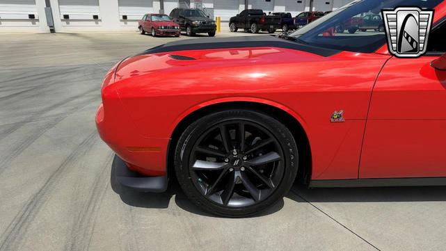 Photo of 2019 Hemi Orange Dodge Challenger