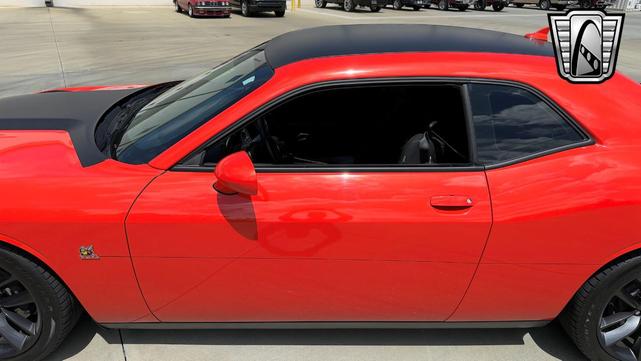 Photo of 2019 Hemi Orange Dodge Challenger