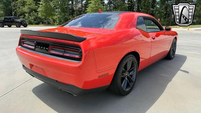 Photo of 2019 Hemi Orange Dodge Challenger