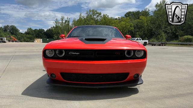 Photo of 2019 Hemi Orange Dodge Challenger