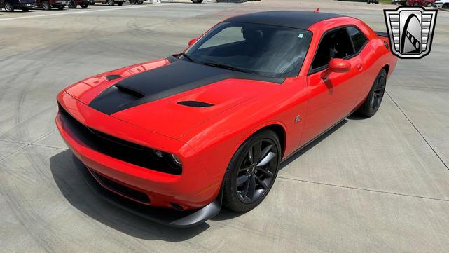 Photo of 2019 Hemi Orange Dodge Challenger