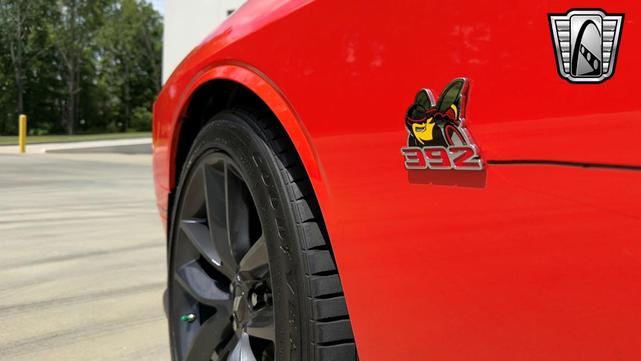 Photo of 2019 Hemi Orange Dodge Challenger