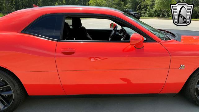Photo of 2019 Hemi Orange Dodge Challenger