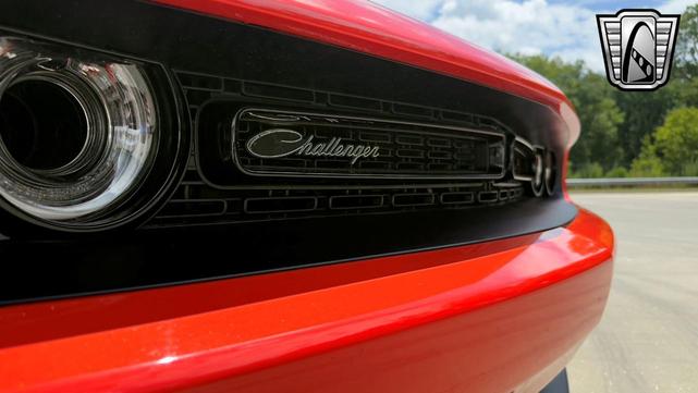 Photo of 2019 Hemi Orange Dodge Challenger