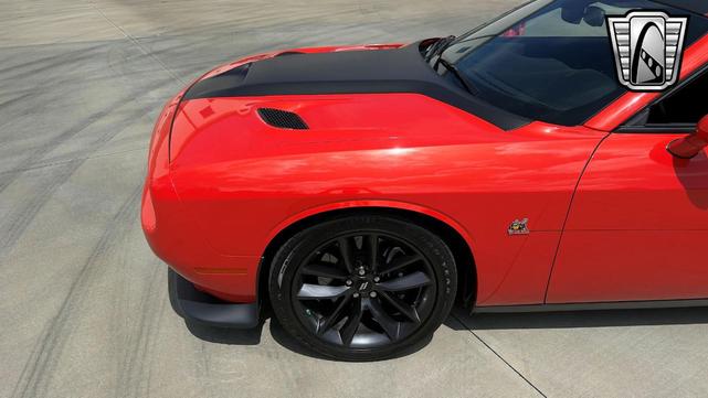 Photo of 2019 Hemi Orange Dodge Challenger