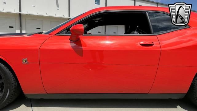 Photo of 2019 Hemi Orange Dodge Challenger