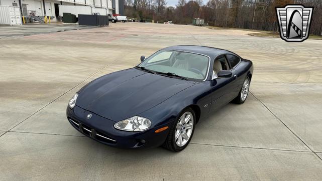 Photo of 2000 Blue Jaguar XK8