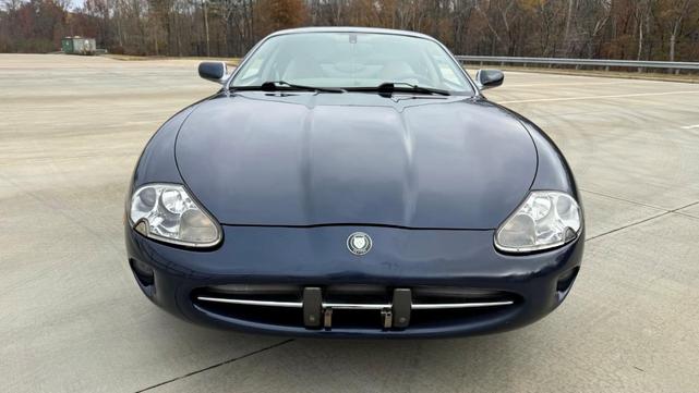 Photo of 2000 Blue Jaguar XK8