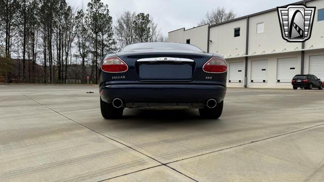 Photo of 2000 Blue Jaguar XK8