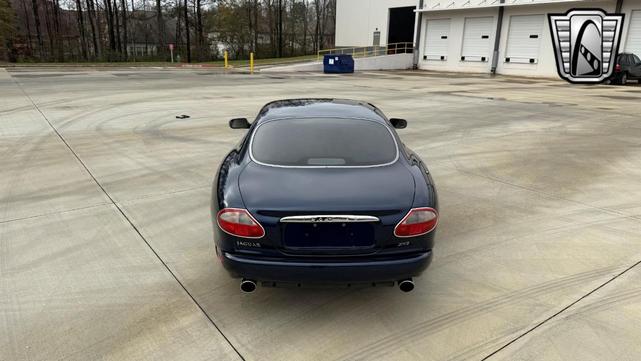 Photo of 2000 Blue Jaguar XK8