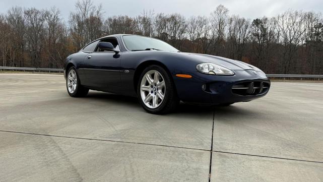 Photo of 2000 Blue Jaguar XK8