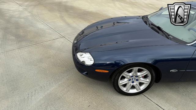 Photo of 2000 Blue Jaguar XK8