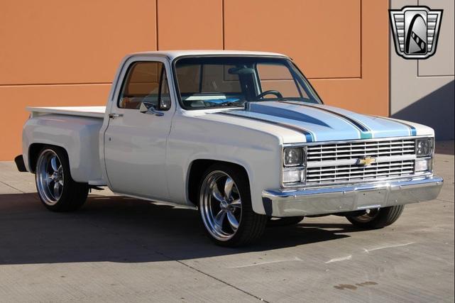 Photo of 1983 White Chevrolet C10/K10
