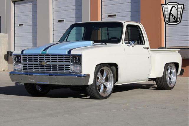 Photo of 1983 White Chevrolet C10/K10