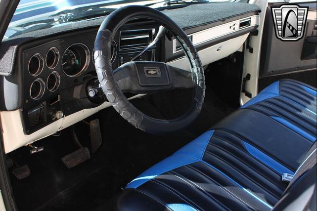 Photo of 1983 White Chevrolet C10/K10
