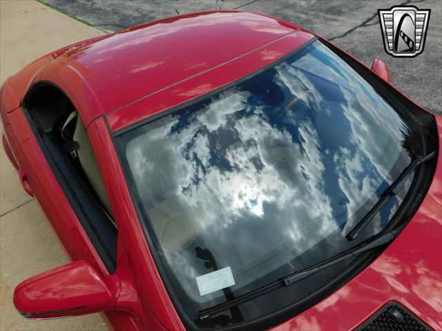 Photo of 2009 Red Mercedes-Benz SLK-Class