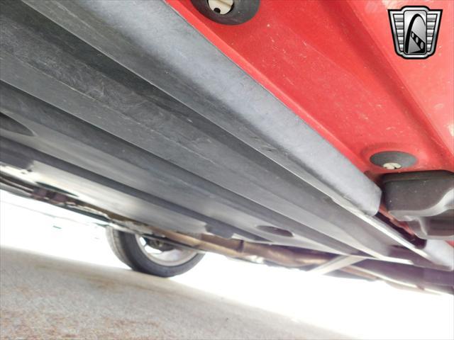 Photo of 2009 Red Mercedes-Benz SLK-Class