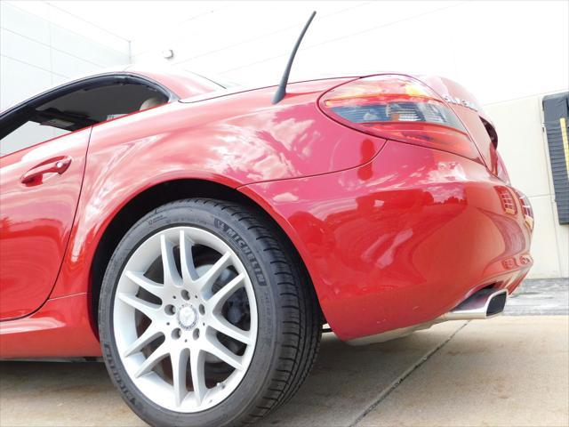 Photo of 2009 Red Mercedes-Benz SLK-Class