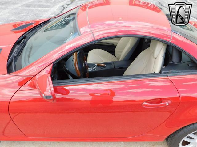 Photo of 2009 Red Mercedes-Benz SLK-Class