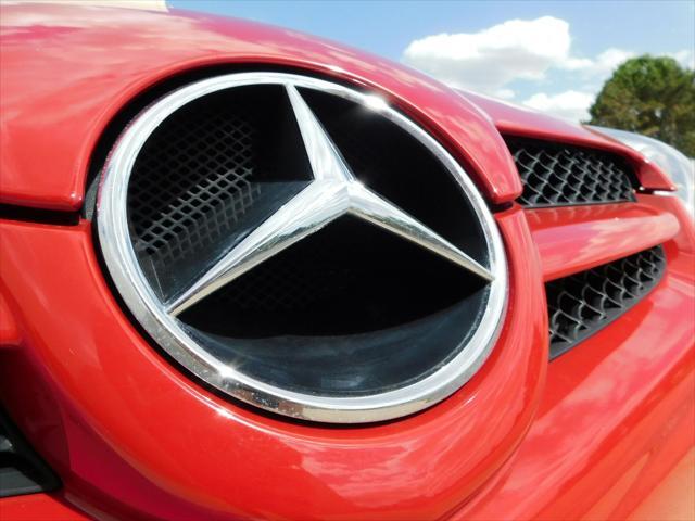 Photo of 2009 Red Mercedes-Benz SLK-Class