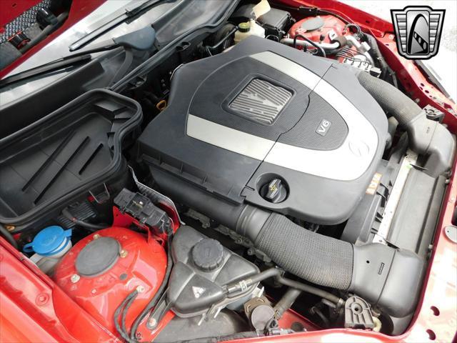 Photo of 2009 Red Mercedes-Benz SLK-Class