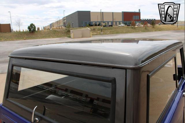 Photo of 1973 Ceansian Blue Ford Bronco
