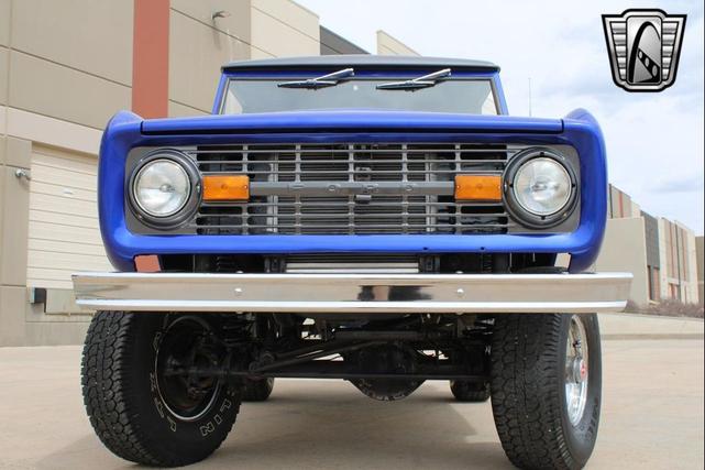 Photo of 1973 Ceansian Blue Ford Bronco